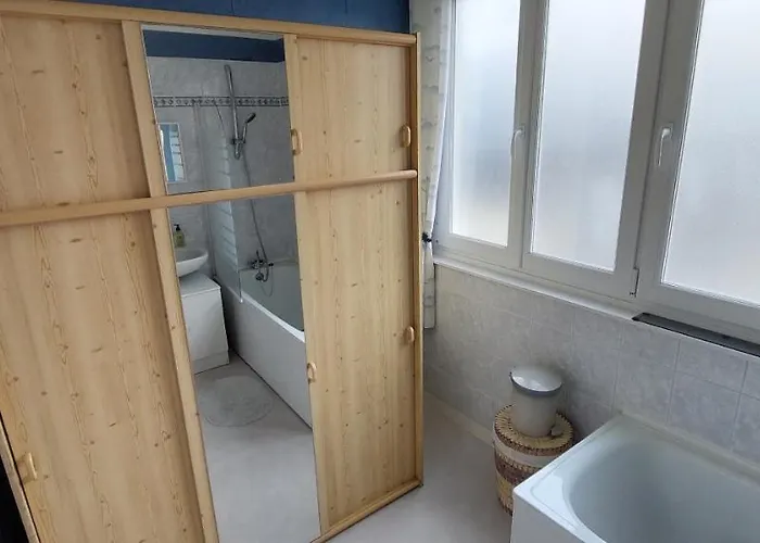 Appartement Les Marronniers 30 *