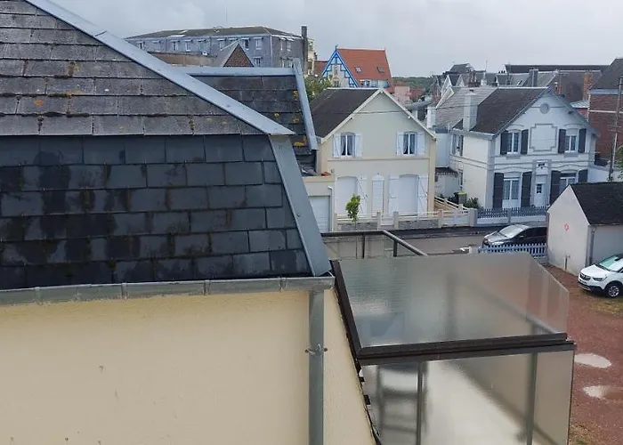 Appartement Les Marronniers 30 *